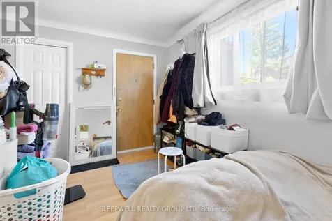 473 Vernon Avenue Ottawa ON K1K 1A8