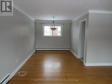 473 Vernon Avenue Ottawa ON K1K 1A8