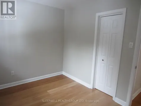 473 Vernon Avenue Ottawa ON K1K 1A8