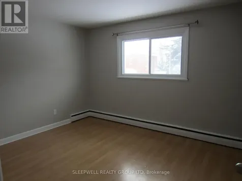 473 Vernon Avenue Ottawa ON K1K 1A8