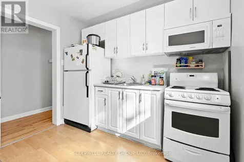 473 Vernon Avenue Ottawa ON K1K 1A8