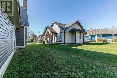 47 Marina Village Drive Georgian Bay (baxter) ON L0K 1S0