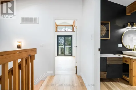 144 Brooker Boulevard Blue Mountains ON L9Y 0L4