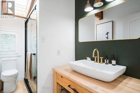 144 Brooker Boulevard Blue Mountains ON L9Y 0L4