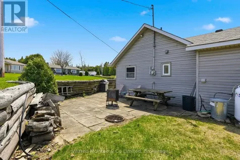 834 Pike Bay Road Northern Bruce Peninsula ON N0H 2T0