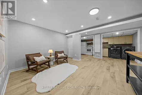 45 Epworth Avenue Ottawa ON K2G 2L8