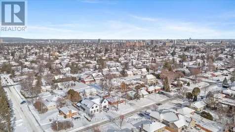 45 Epworth Avenue Ottawa ON K2G 2L8