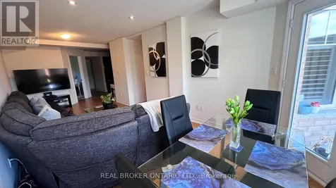 13 Eaton Park Lane Toronto (l'amoreaux) ON M1W 0A5