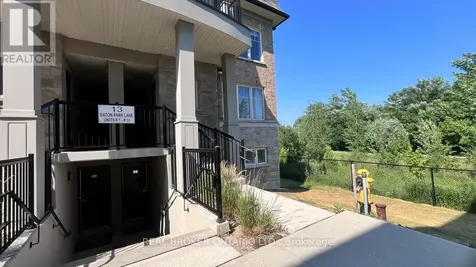 13 Eaton Park Lane Toronto (l'amoreaux) ON M1W 0A5