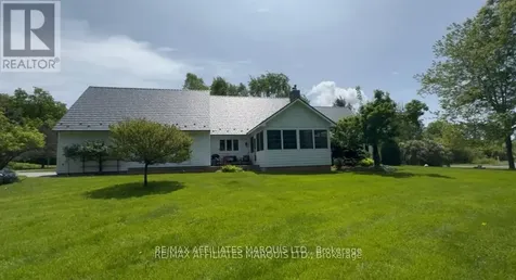 18537 Stonehouse Point Road South Glengarry ON K6H 5R5
