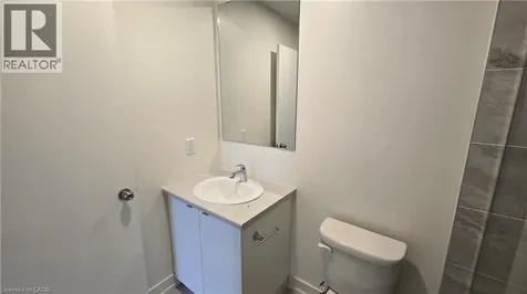 16 Melbourne Avenue St. Catharines ON L2P 0G5