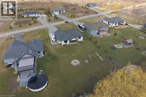 401 Lighthouse Drive Dunnville ON N1A 2W6