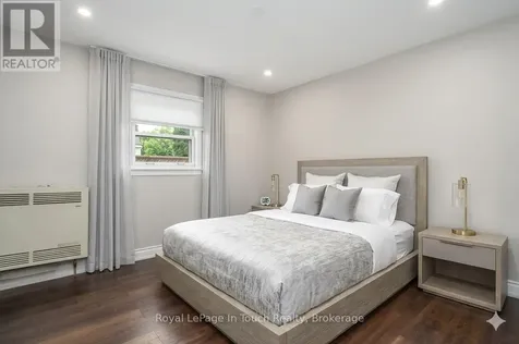 27 Peel Street Penetanguishene ON L9M 1A5