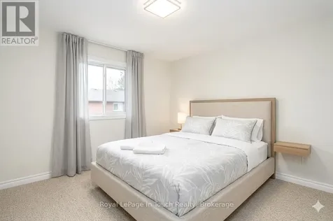 27 Peel Street Penetanguishene ON L9M 1A5