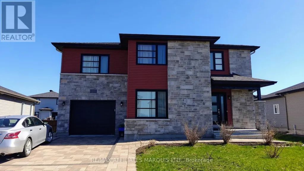 369 Belfort Crescent Cornwall ON K6H 0H4