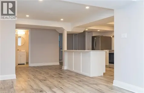 255 York Road Dundas ON L9H 1N1