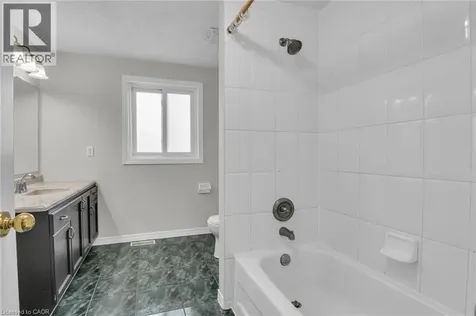 115 Daimler Drive Kitchener ON N2A 4C2