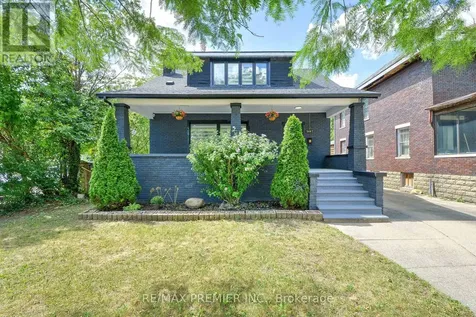 1467 Ouellette Avenue Windsor ON N8X 1K1