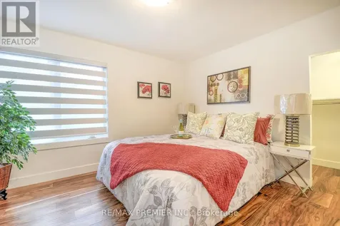 1467 Ouellette Avenue Windsor ON N8X 1K1