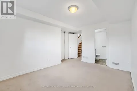 2382 Esprit Drive Ottawa ON K4A 0T5