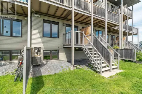 2382 Esprit Drive Ottawa ON K4A 0T5