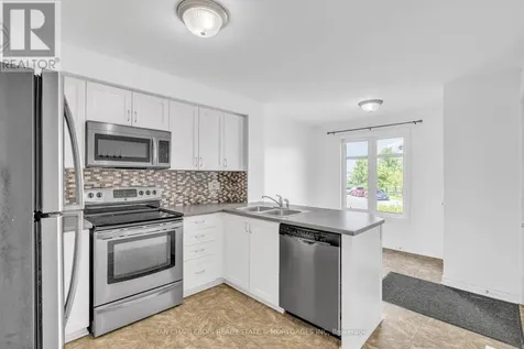 2382 Esprit Drive Ottawa ON K4A 0T5