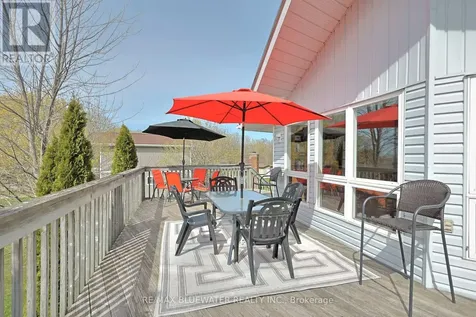 74156 Bluehaven Beach Drive Bluewater (stanley) ON N0M 2T0