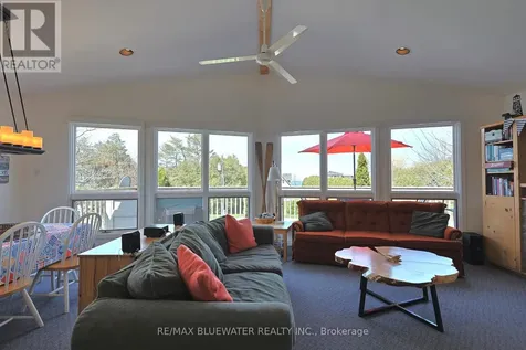 74156 Bluehaven Beach Drive Bluewater (stanley) ON N0M 2T0