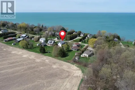 74156 Bluehaven Beach Drive Bluewater (Stanley) ON N0M 2T0