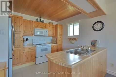 74156 Bluehaven Beach Drive Bluewater (stanley) ON N0M 2T0