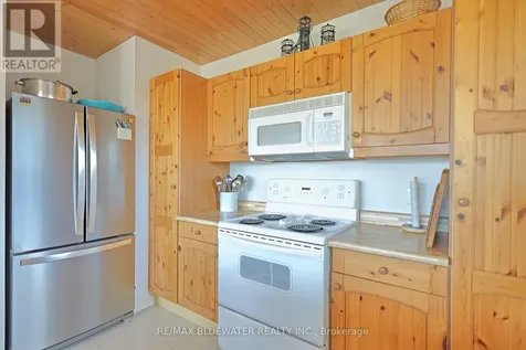 74156 Bluehaven Beach Drive Bluewater (stanley) ON N0M 2T0