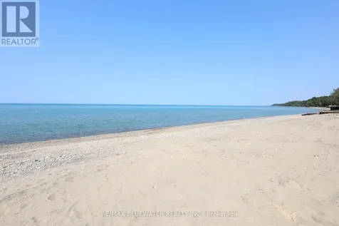 74156 Bluehaven Beach Drive Bluewater (stanley) ON N0M 2T0