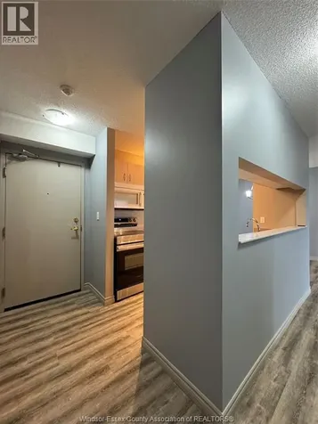 2922 Rivard Windsor ON N8T 3N9