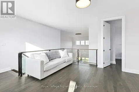107 Sladden Court Blue Mountains ON N0H 2P0