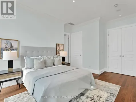 183 Wellington Street West Toronto (waterfront Communities) ON M5V 0A1