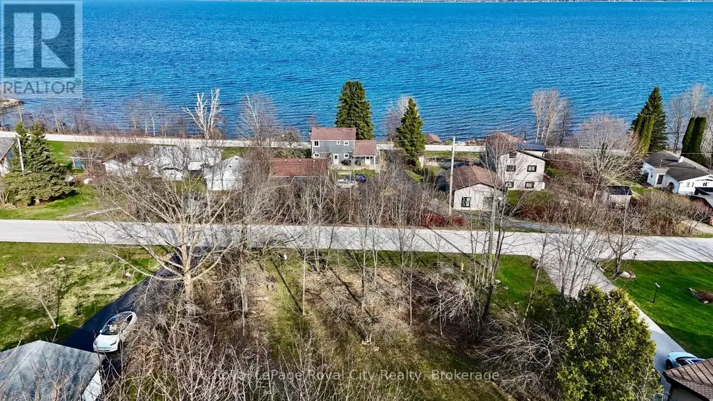 Macintosh Drive Georgian Bluffs ON N0H 1S0
