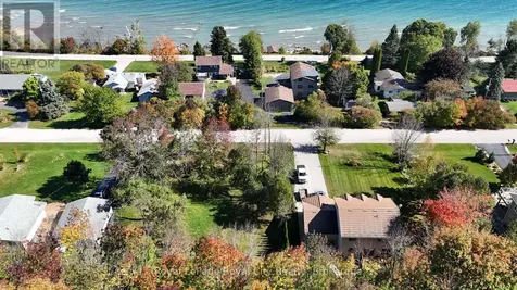 Macintosh Drive Georgian Bluffs ON N0H 1S0