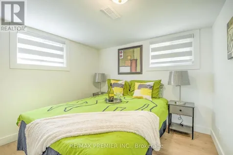 1467 Ouellette Avenue Windsor ON N8X 1K1