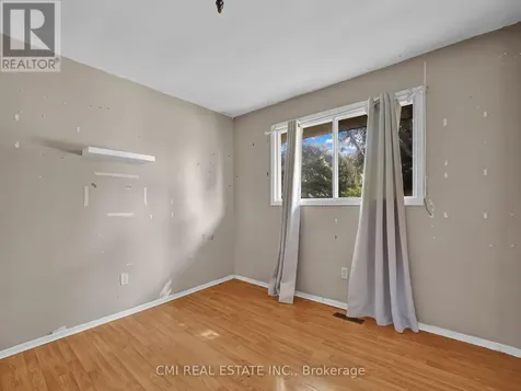 74 Brier Park Road Brantford ON N3R 5T4