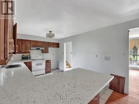74 Brier Park Road Brantford ON N3R 5T4