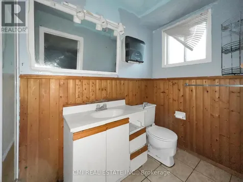 74 Brier Park Road Brantford ON N3R 5T4
