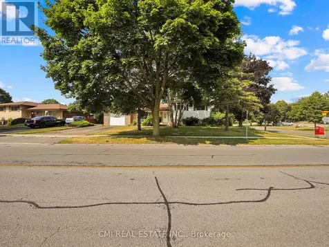 74 Brier Park Road Brantford ON N3R 5T4
