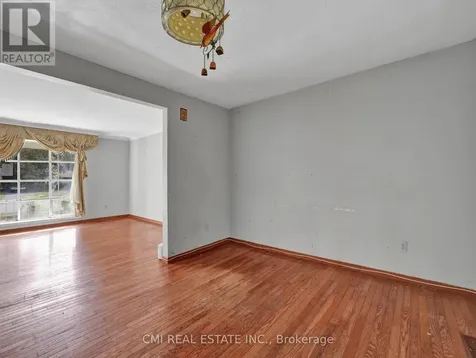 74 Brier Park Road Brantford ON N3R 5T4