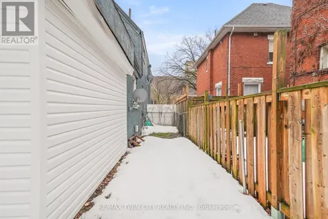 276 Dalhousie Street Brantford ON N3S 3V3