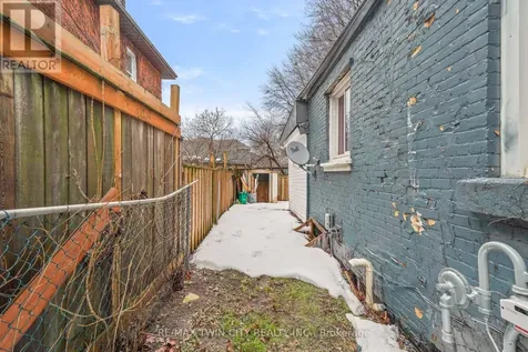 276 Dalhousie Street Brantford ON N3S 3V3