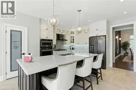 41 Shakespeare Road Dundas ON L9H 7R5