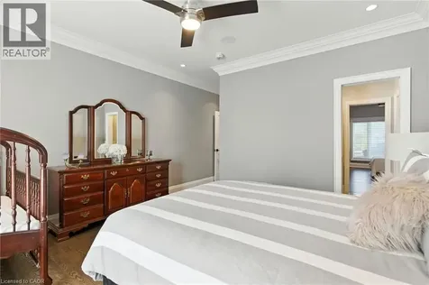 41 Shakespeare Road Dundas ON L9H 7R5