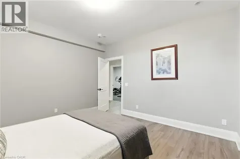 41 Shakespeare Road Dundas ON L9H 7R5
