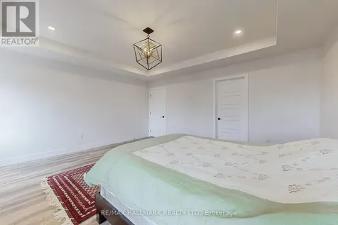 20 Valderrama Lane St. Thomas ON N5R 0E8