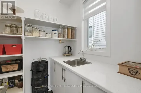 6483 Renaud Road Ottawa ON K1W 0R8